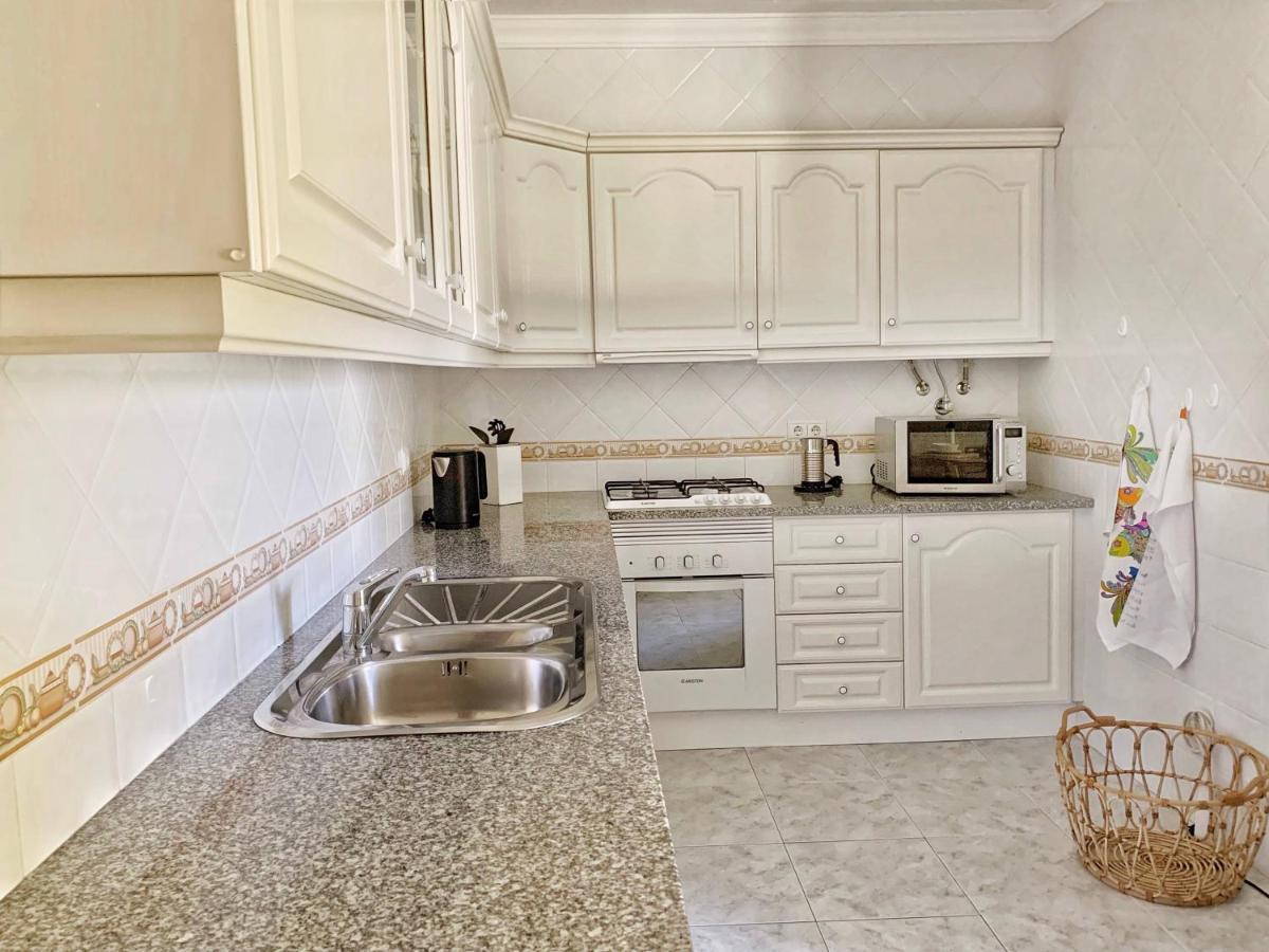 Stylish 3 Bedroom Apartment Close To The Beach Monte Gordo Luaran gambar